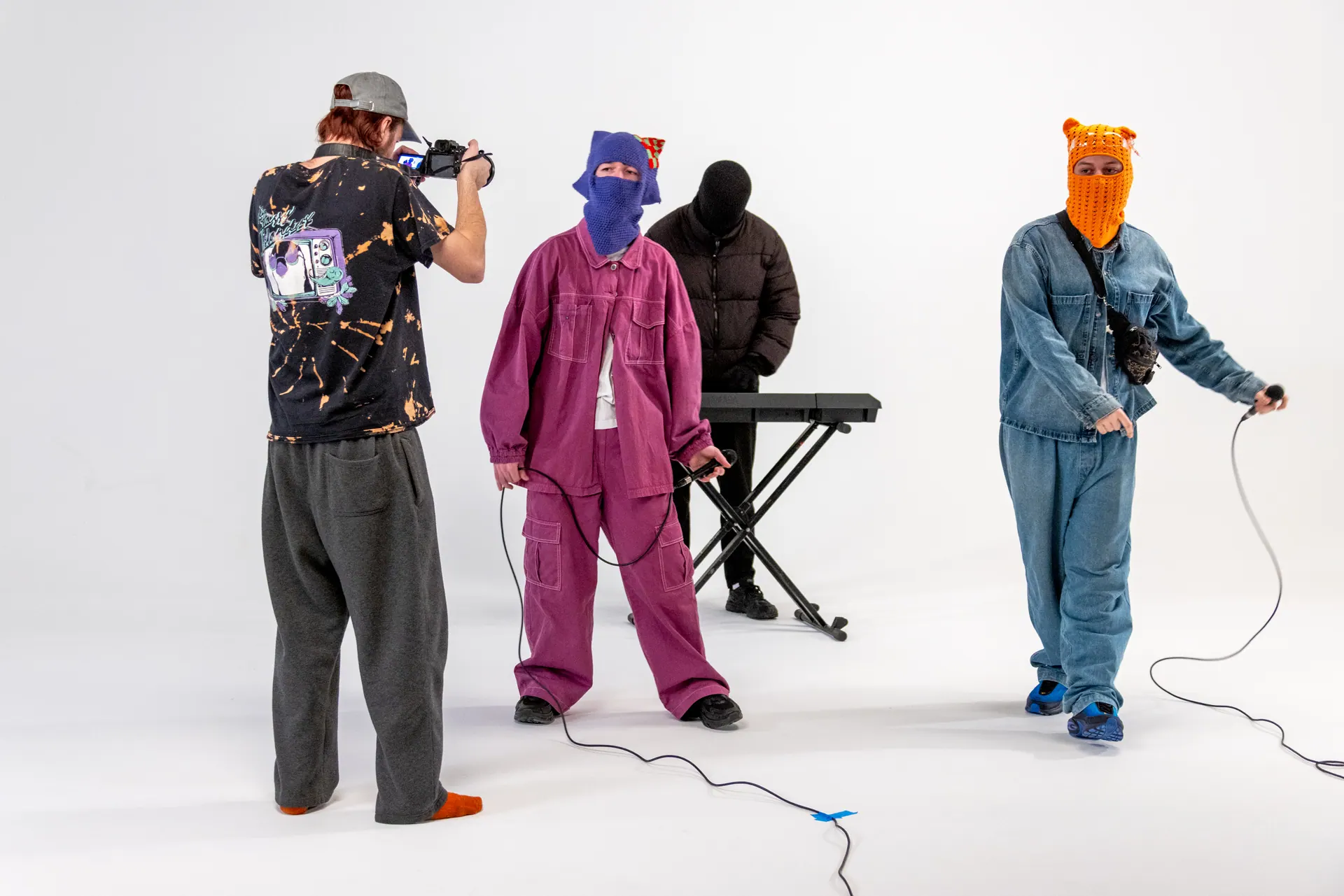 Clip musical sur fond de cyclorama